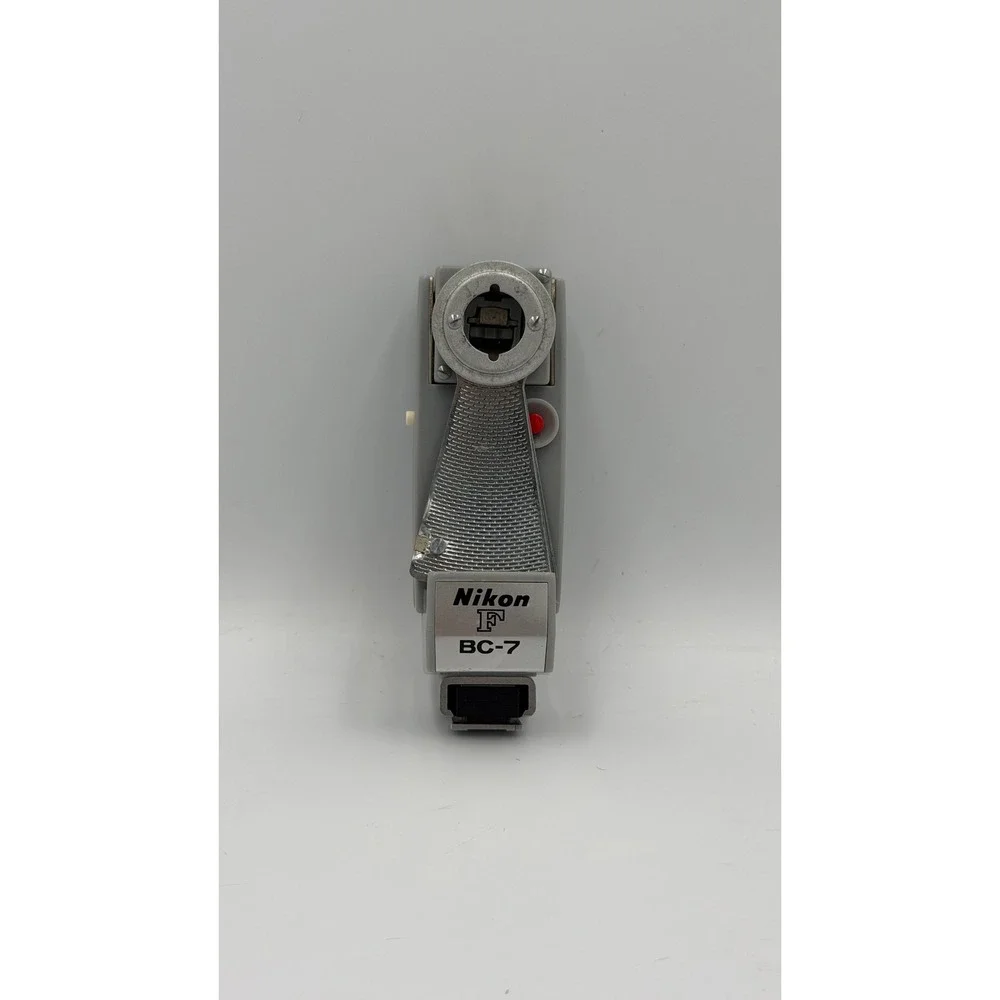 Nikon BC-7 Flash Unit for Nikon F‎ Camera Vintage Fan Reflector